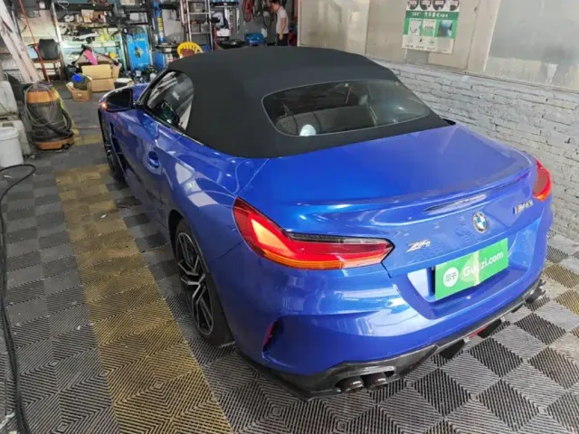 BMW Z4 — Фото автомобиля 4