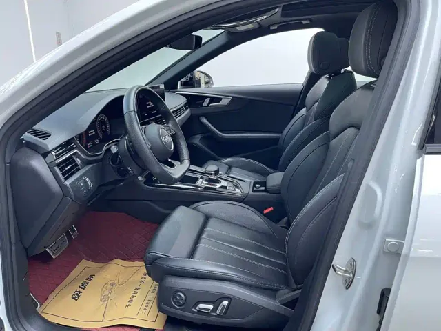 Audi Audi A4L 2024 40 TFSI Luxury Dynamic — Фото автомобиля 14