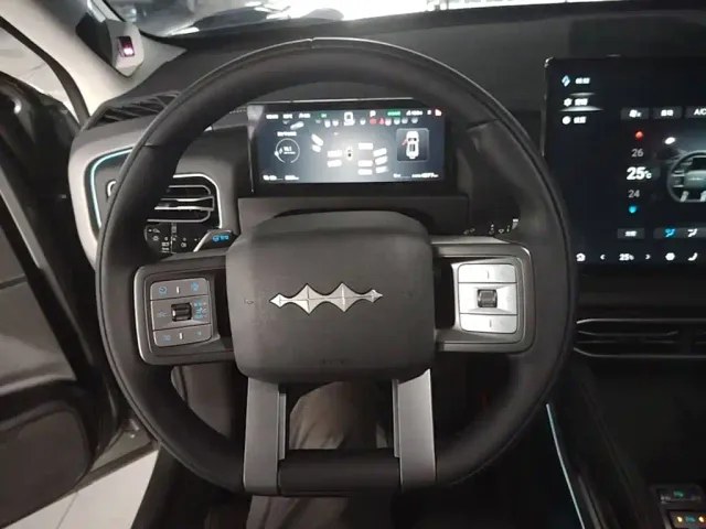 BYD FangChengBao Titanium 3 — Фото автомобиля 10