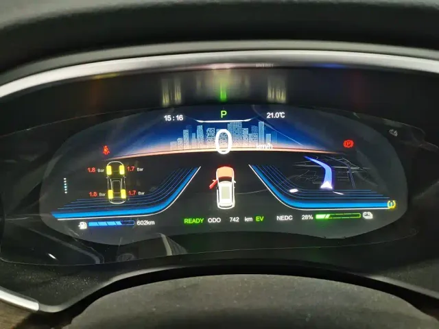 Skyworth Auto Skyworth HT-i — Фото автомобиля 11