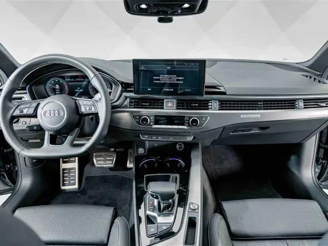 Audi A4L — Фото автомобиля 10