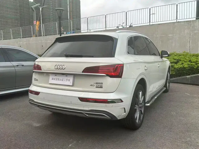 Audi Q5L — Фото автомобиля 4