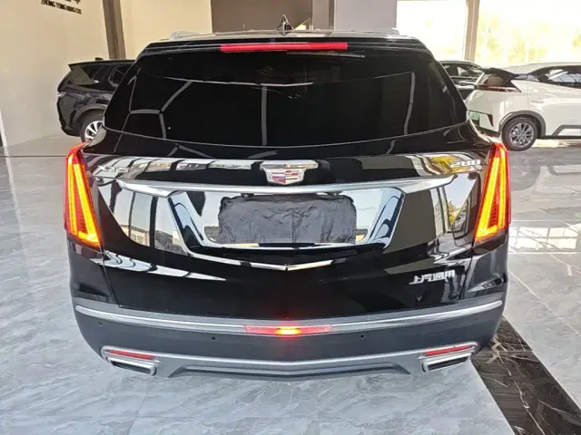 Cadillac XT5 — Фото автомобиля 5