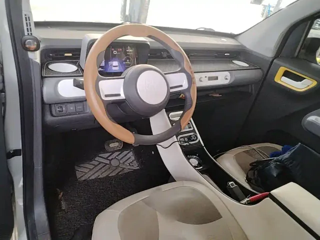 Wuling Hongguang Mini EV — Фото автомобиля 9