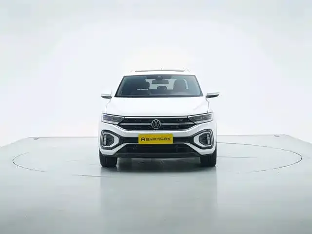 Volkswagen T-Roc — Фото автомобиля 8