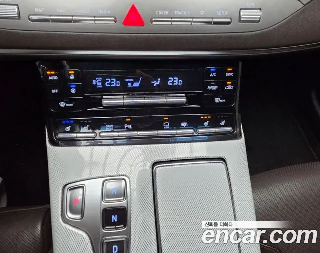 Hyundai Grandeur Grandeur (New) Hybrid — Фото автомобиля 7