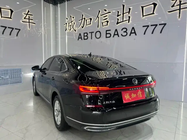 Volkswagen Passat — Фото автомобиля 6