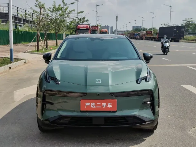 Zeekr X — Фото автомобиля 2