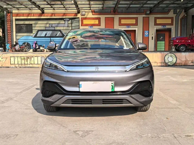 BYD Yuan PLUS — Фото автомобиля 2