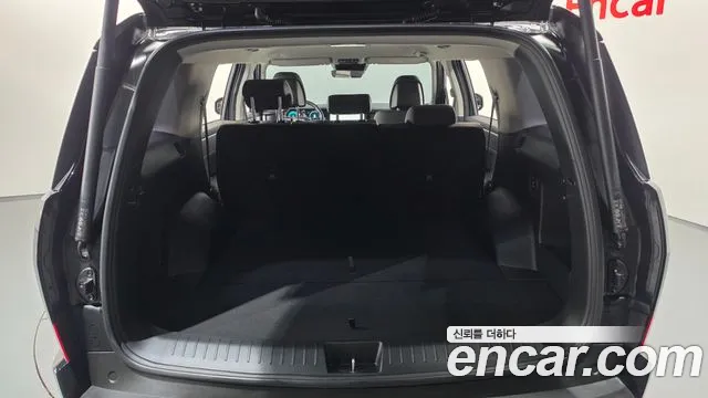 Hyundai Santa Fe — Фото автомобиля 24