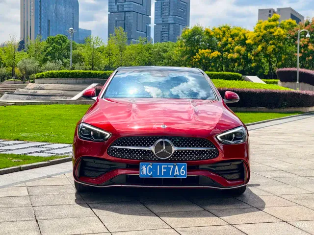 Mercedes-Benz C-Class — Фото автомобиля 2