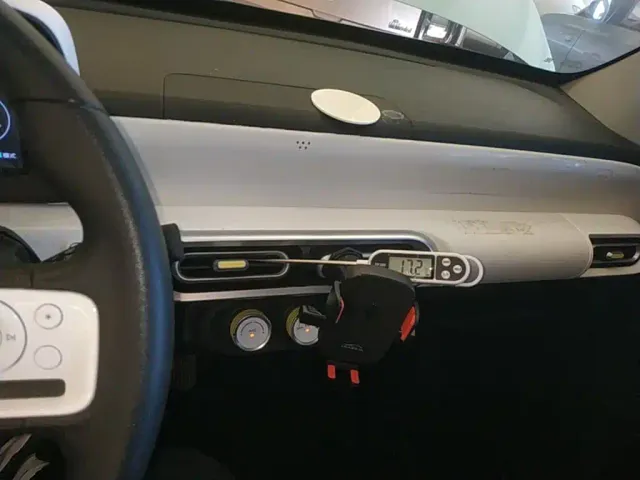 Wuling Hongguang Mini EV — Фото автомобиля 12