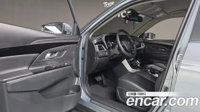 KGM Korando Beautiful — Фото автомобиля 15