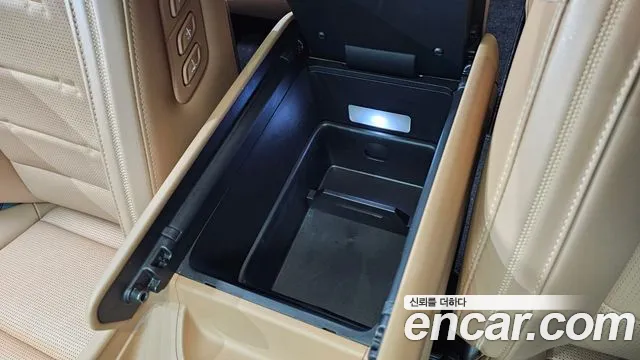 Hyundai Santa Fe MX5 — Фото автомобиля 28