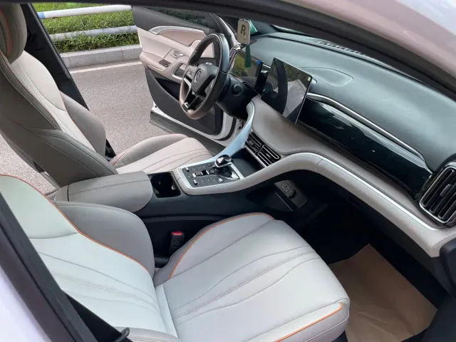 BYD Song Pro — Фото автомобиля 14