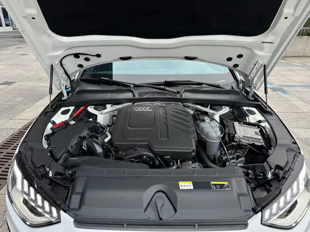 Audi A4L — Фото автомобиля 23