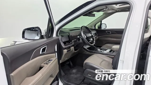 Kia Carnival 4th Gen — Фото автомобиля 11