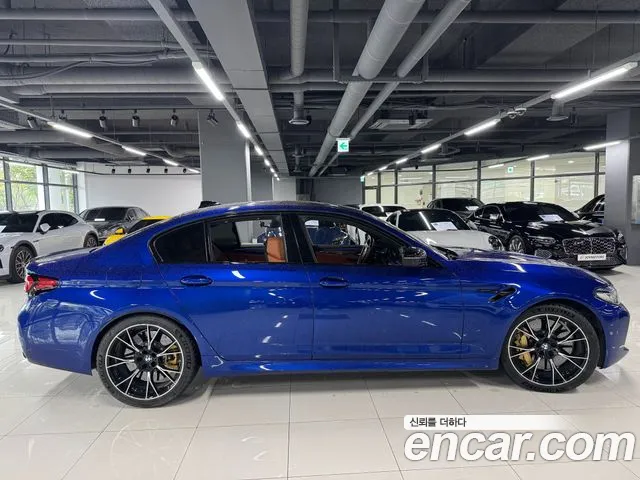 BMW M5 — Фото автомобиля 2
