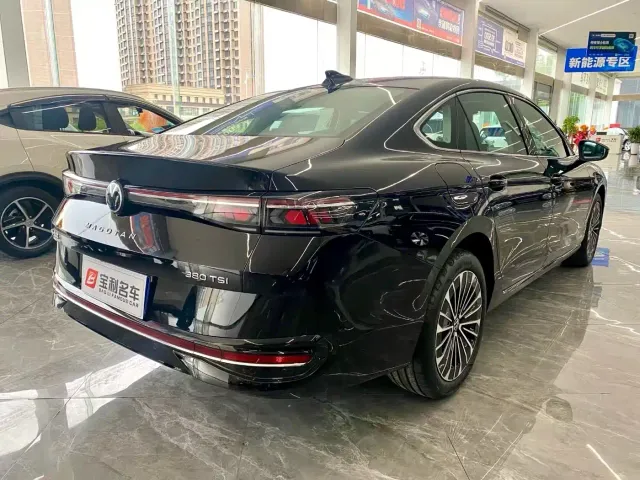 Volkswagen Magotan 2024 380TSI DSG Luxury Edition (Daimai Package) — Фото автомобиля 2