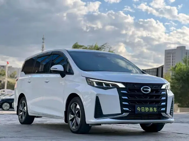 GAC Trumpchi M6 — Фото автомобиля 3