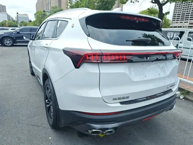 Jetour X70 Plus — Фото автомобиля 4