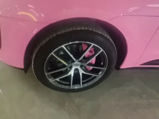 Porsche Macan — Фото автомобиля 22