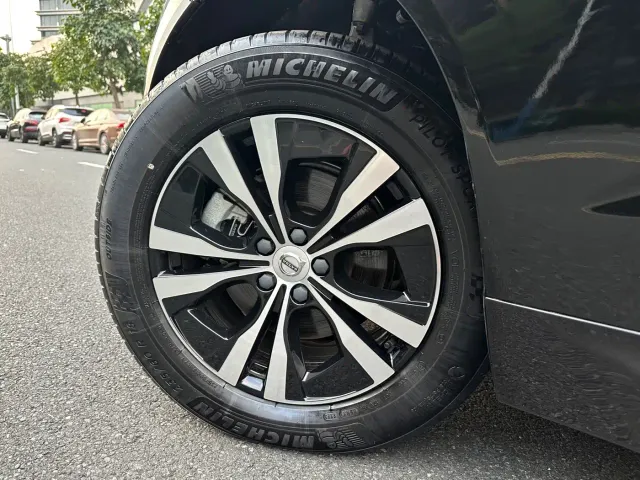Volvo Volvo XC60 2024 B5 AWD Zhiyi Luxury Edition — Фото автомобиля 17