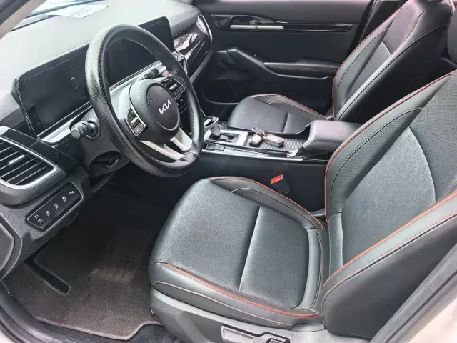 Kia Seltos — Фото автомобиля 11