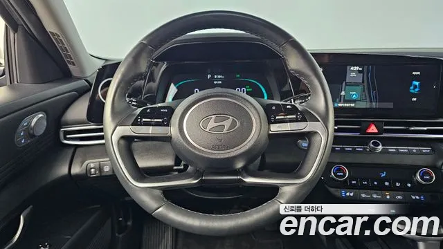 Hyundai Avante CN7 — Фото автомобиля 19