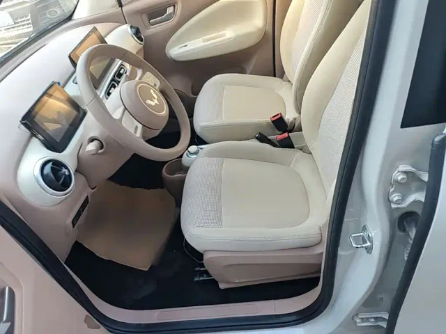 Wuling Hongguang Mini EV — Фото автомобиля 14