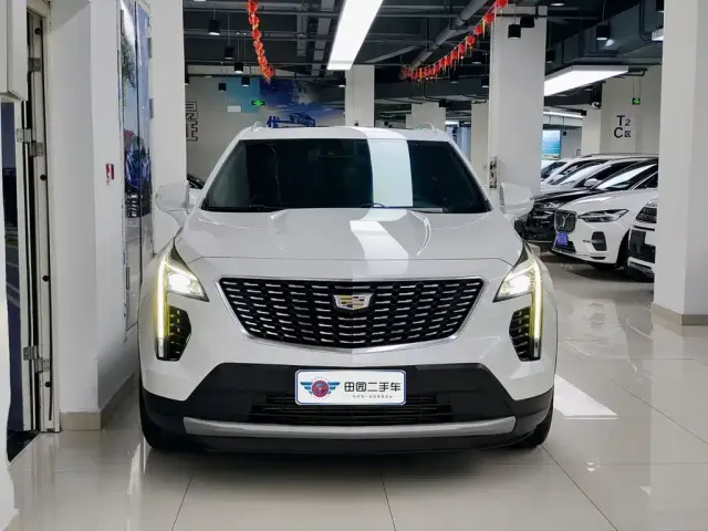 Cadillac XT4 — Фото автомобиля 2