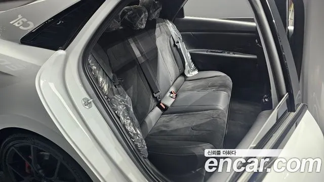 Hyundai AVANTE — Фото автомобиля 10
