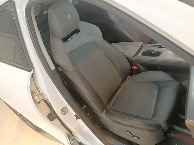 Changan Z6 — Фото автомобиля 24