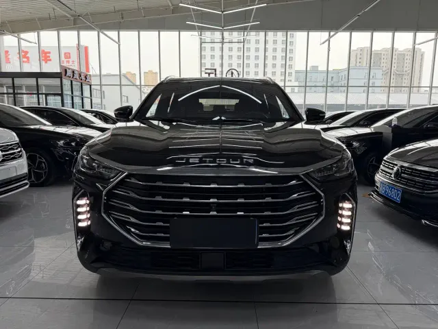 Jetour X70 Plus — Фото автомобиля 2