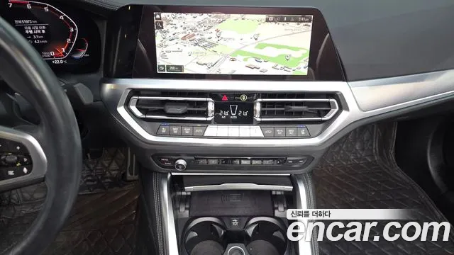 BMW 4 Series G22 — Фото автомобиля 19
