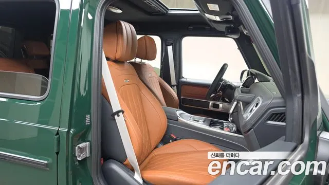 Mercedes-Benz G-Class — Фото автомобиля 10