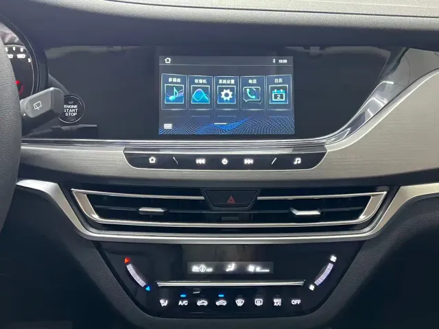 Changan CS35 Plus — Фото автомобиля 10
