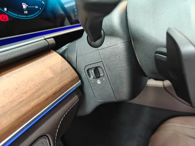 Mercedes-Benz GLS-Class — Фото автомобиля 17