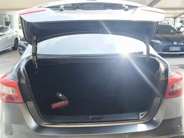 Nissan Sylphy — Фото автомобиля 18
