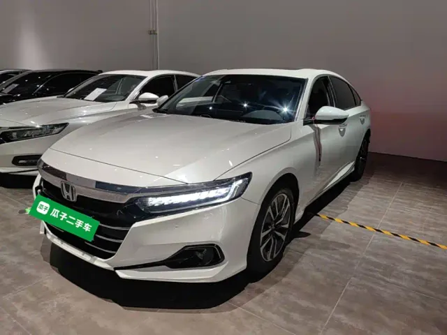 Фотография автомобиля — Honda Accord