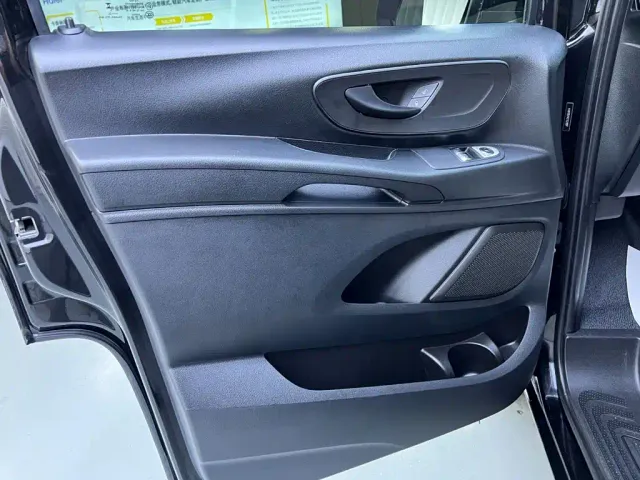 Mercedes-Benz Vito — Фото автомобиля 19