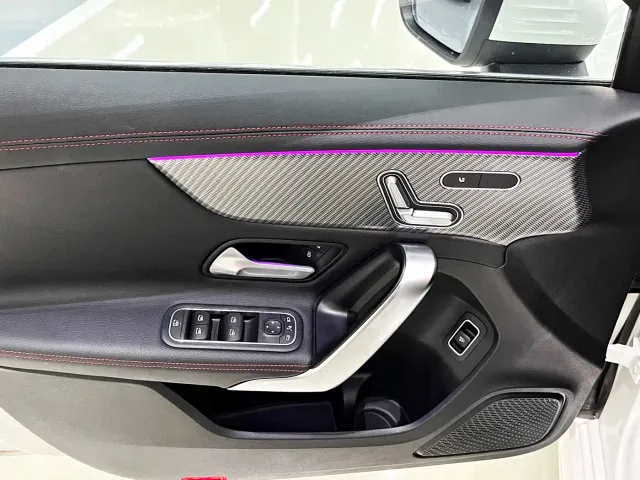 Mercedes-Benz A-Class — Фото автомобиля 13