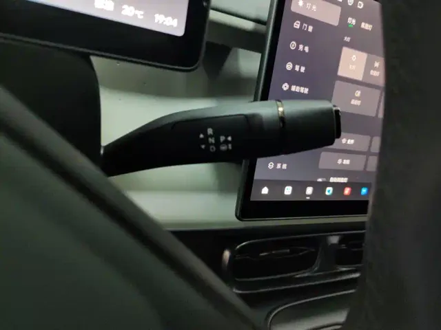 Leapmotor Lafa 5 — Фото автомобиля 15