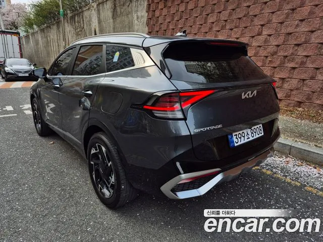 Kia Sportage Sportage 5-е поколение Бензин 1.6 турбо 2WD — Фото автомобиля 5