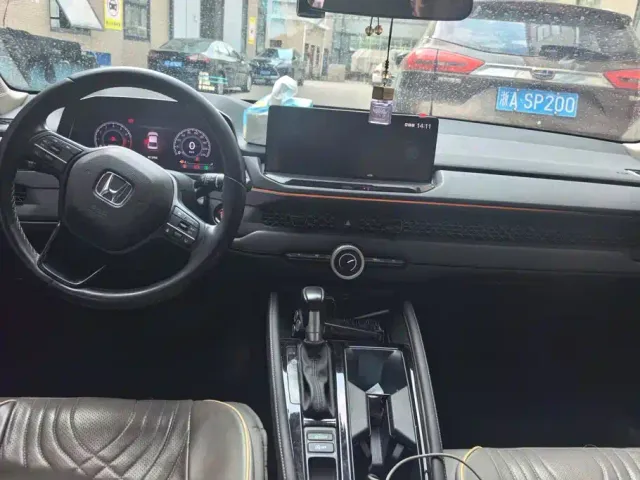 Honda Accord — Фото автомобиля 16