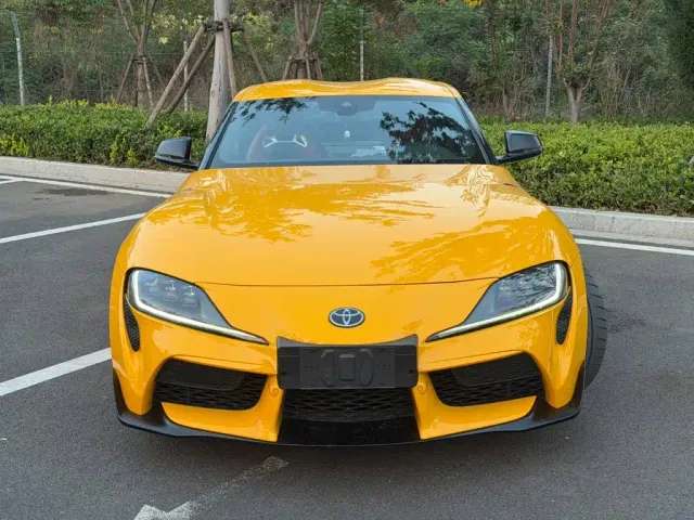 Toyota Supra — Фото автомобиля 12