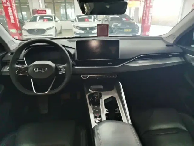 Geely Xingrui — Фото автомобиля 9