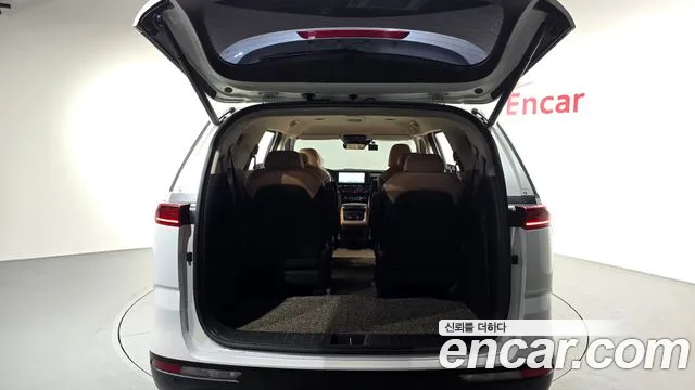 Kia Canival Carnival 4 поколение Бензин 9 мест Signature — Фото автомобиля 14