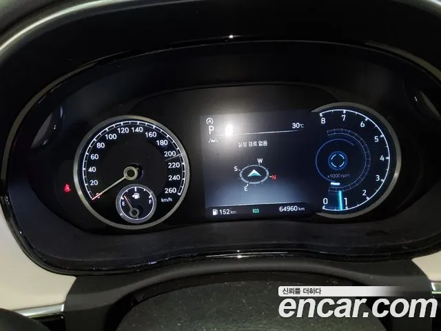Genesis GV70 — Фото автомобиля 8