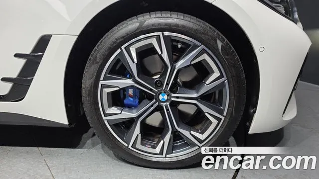 BMW 4-Series 4 серия (G22) 420i M Sport Gran Coupe — Фото автомобиля 5